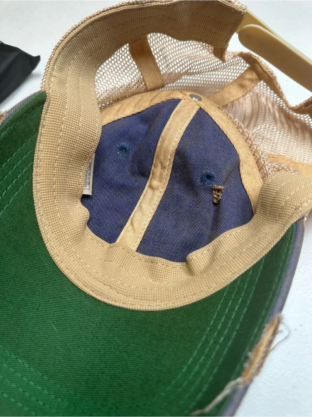 NWOT Women’s Denim Blue Distressed Baseball Cap MLB Texas Rangers Baseball Logo